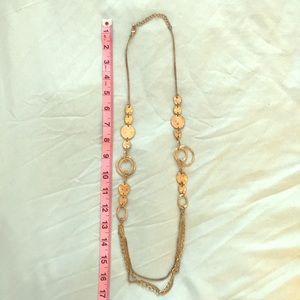 Gold chain necklace